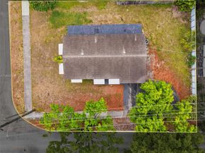 1920 N 66th Ave, Hollywood FL 33024