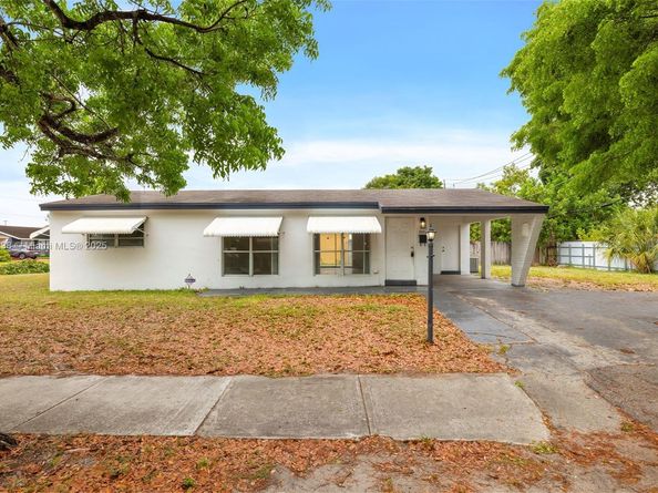 1920 N 66th Ave, Hollywood FL 33024