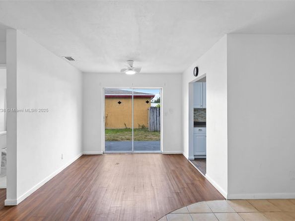 1920 N 66th Ave, Hollywood FL 33024