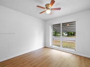 1920 N 66th Ave, Hollywood FL 33024