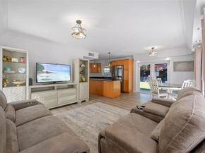 4001 SW 73rd Ave, Davie FL 33314