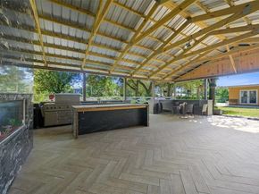 4001 SW 73rd Ave, Davie FL 33314