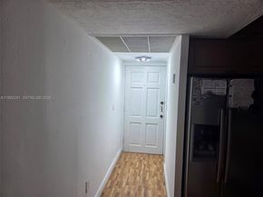 6580 W Flagler St 101, Miami FL 33144
