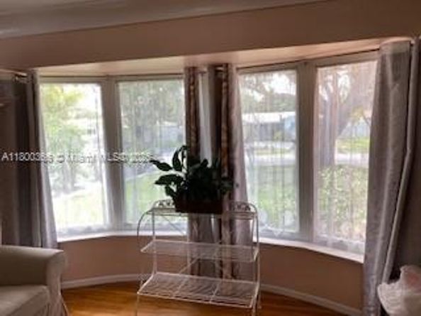 5284 NE 18th Terrace, Fort Lauderdale FL 33308