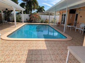 5284 NE 18th Terrace, Fort Lauderdale FL 33308