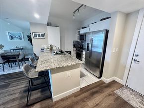 950 Brickell Bay Dr 1905, Miami FL 33131