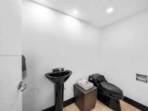 5251 La Gorce Dr, Miami Beach FL 33140