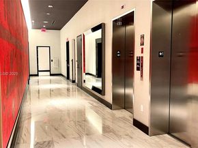 851 NE 1st Ave 412, Miami FL 33132