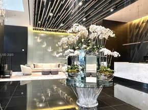 851 NE 1st Ave 412, Miami FL 33132