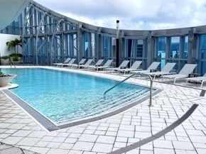 851 NE 1st Ave 412, Miami FL 33132