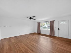 11550 SW 112th Ave, Miami FL 33176