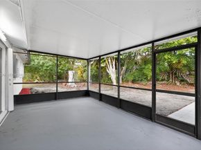 11550 SW 112th Ave, Miami FL 33176