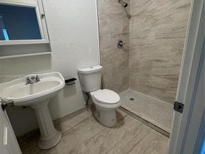 20138 NW 38th Pl, Miami Gardens FL 33055