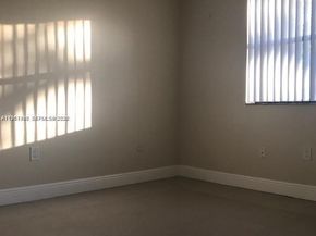 10018 NW 4th St 203, Pembroke Pines FL 33024