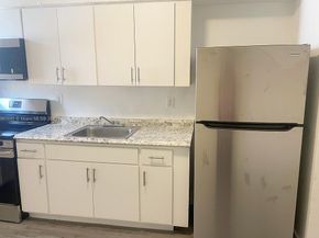 1831 NW 41st St, Miami FL 33142