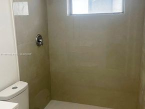 1831 NW 41st St, Miami FL 33142