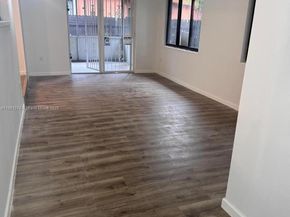 3040 NW 96th St, Miami FL 33147