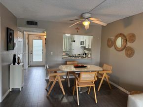 9450 Poinciana Pl 405, Davie FL 33324