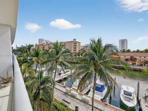 2950 NE 188th St 302, Aventura FL 33180