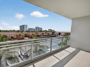 2950 NE 188th St 302, Aventura FL 33180