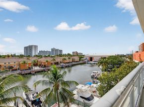 2950 NE 188th St 302, Aventura FL 33180