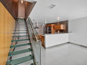 2950 NE 188th St 302, Aventura FL 33180