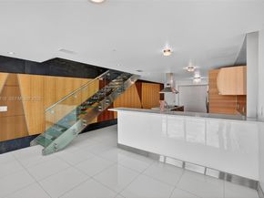 2950 NE 188th St 302, Aventura FL 33180