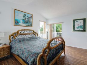 15490 SW 47th St, Miami FL 33185