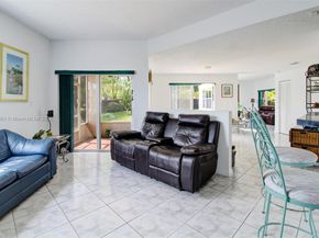 15490 SW 47th St, Miami FL 33185