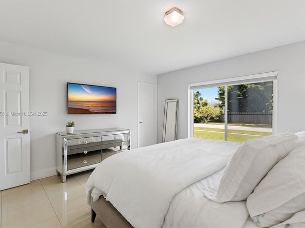 8625 SW 133rd Road Pl, Miami FL 33183