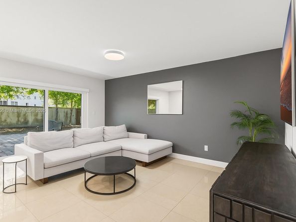 8625 SW 133rd Road Pl, Miami FL 33183