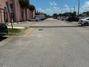 19701 SW 114th Ave 266, Miami FL 33157