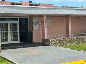 19701 SW 114th Ave 266, Miami FL 33157