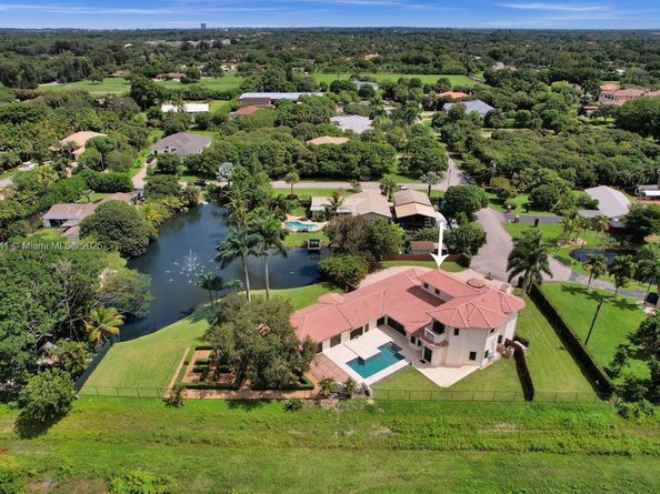3311 SW 118th Ter, Davie FL 33330