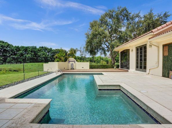 3311 SW 118th Ter, Davie FL 33330