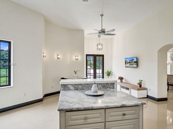 3311 SW 118th Ter, Davie FL 33330