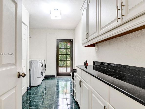 3311 SW 118th Ter, Davie FL 33330