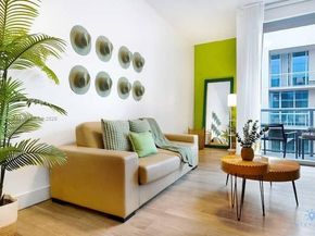 777 N Ocean Dr N521, Hollywood FL 33019