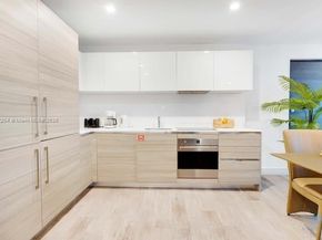 777 N Ocean Dr N521, Hollywood FL 33019