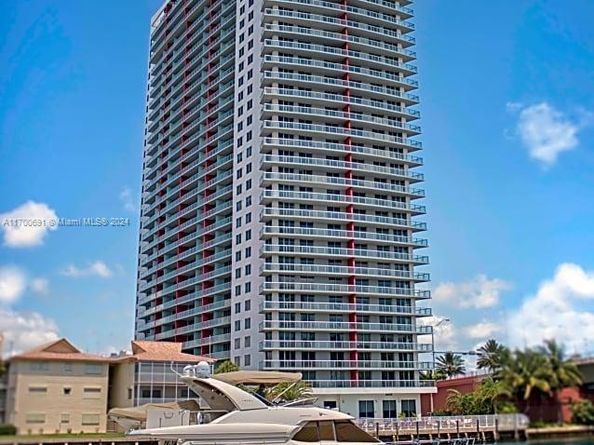 2602 E Hallandale Beach Blvd R508, Hallandale Beach FL 33009