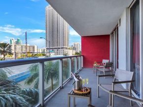 2602 E Hallandale Beach Blvd R508, Hallandale Beach FL 33009