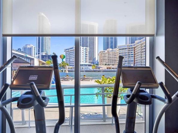 2602 E Hallandale Beach Blvd R508, Hallandale Beach FL 33009