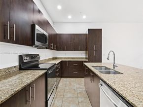 1732 NW 124th Pl, Pembroke Pines FL 33028