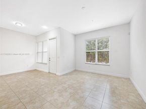 1732 NW 124th Pl, Pembroke Pines FL 33028