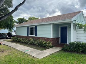 13795 SW 147th Cir Ln 112, Miami FL 33186