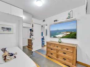 3661 SW 9th Ter 207, Miami FL 33135