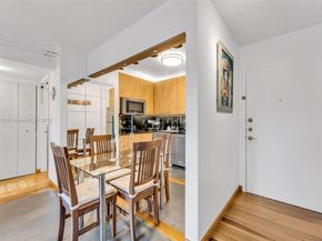 3661 SW 9th Ter 207, Miami FL 33135