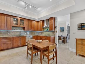 650 Valencia Ave 302, Coral Gables FL 33134