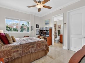 650 Valencia Ave 302, Coral Gables FL 33134
