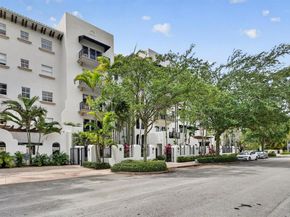 650 Valencia Ave 302, Coral Gables FL 33134